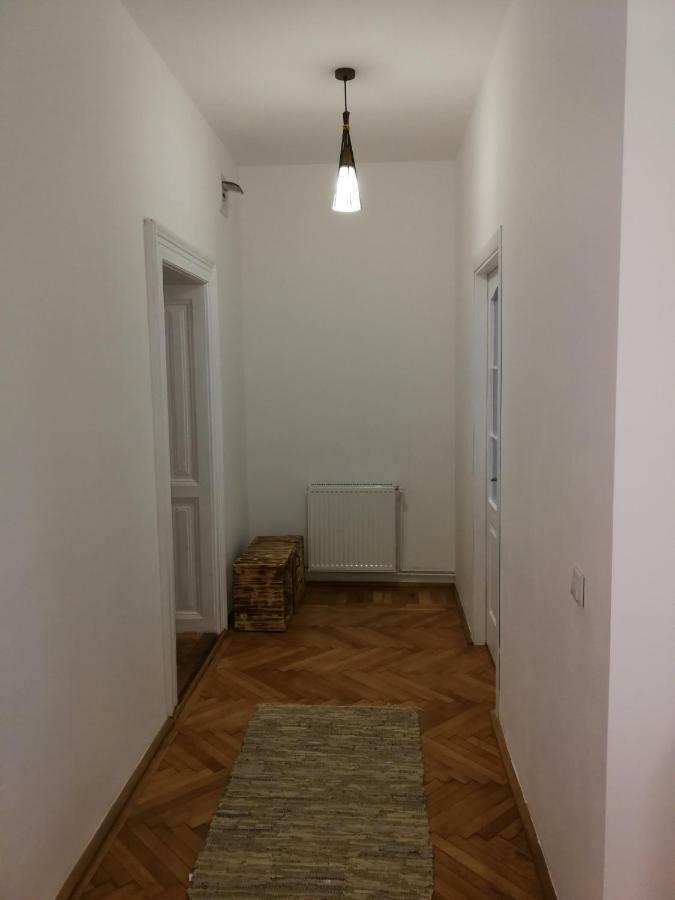 クルージュ＝ナポカApartament Hunterアパートメント エクステリア 写真