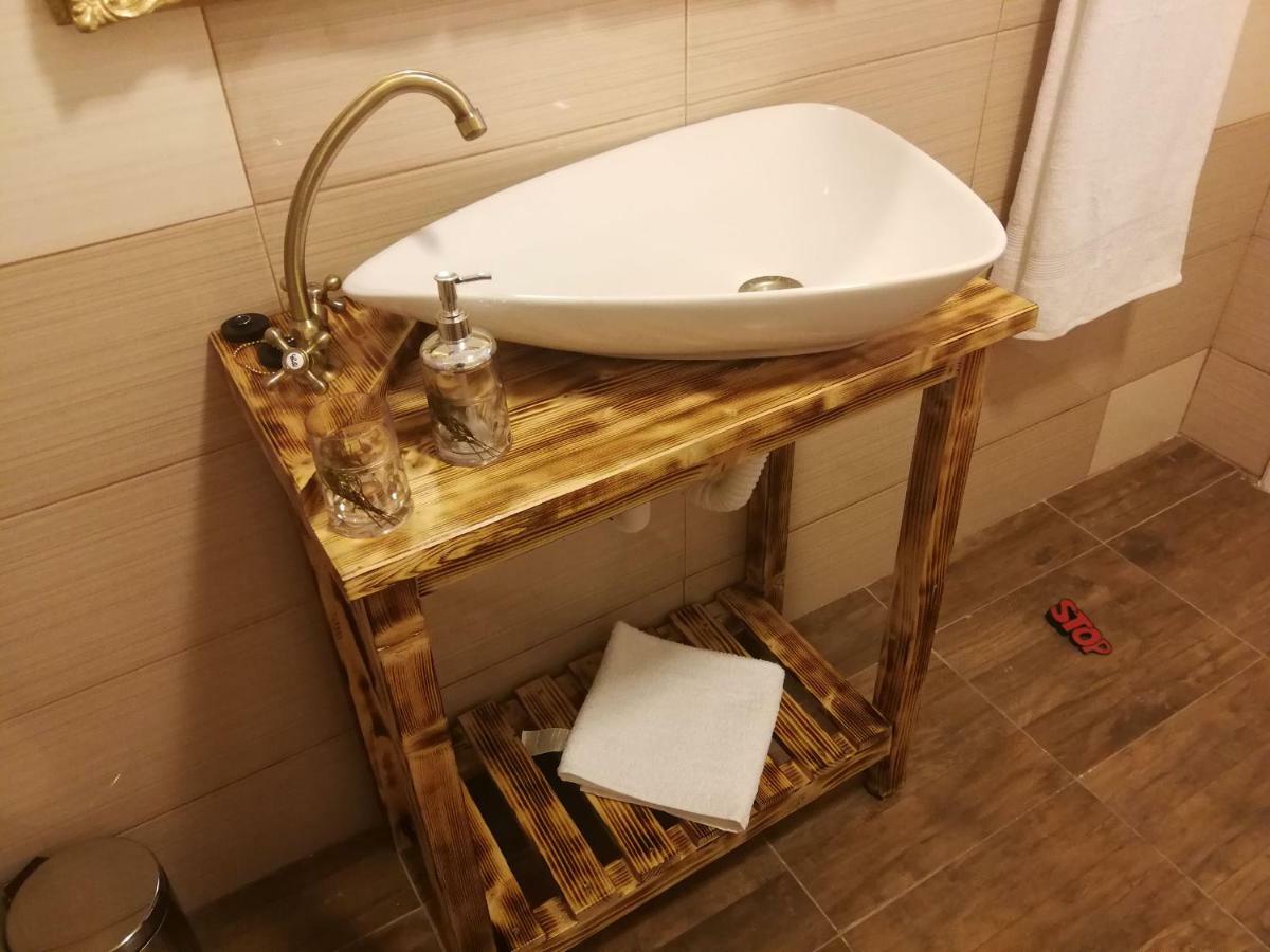 クルージュ＝ナポカApartament Hunterアパートメント エクステリア 写真