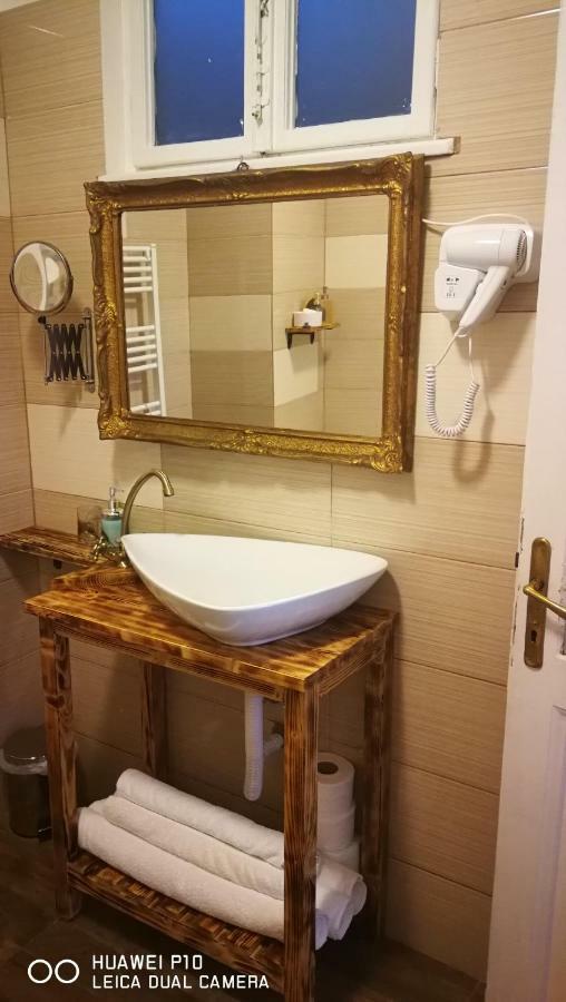クルージュ＝ナポカApartament Hunterアパートメント エクステリア 写真