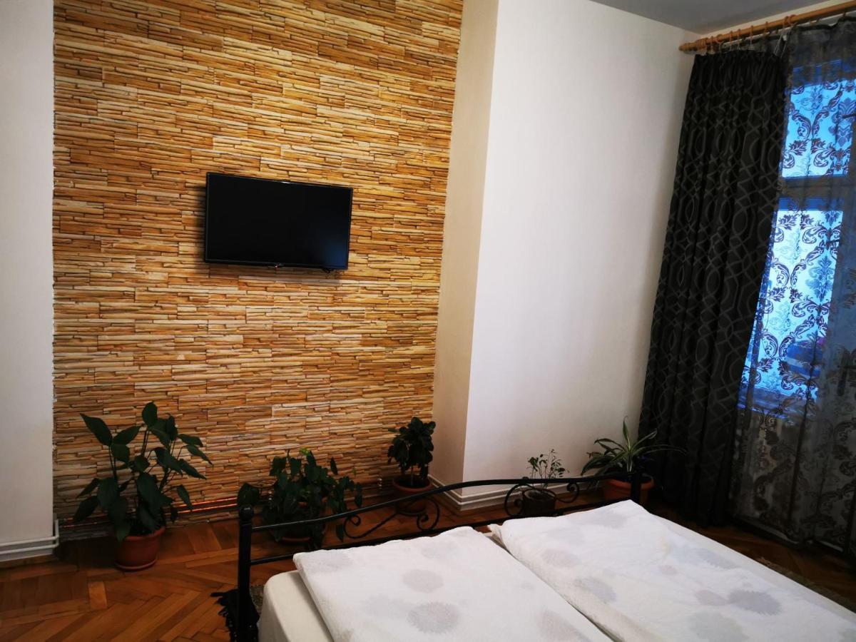 クルージュ＝ナポカApartament Hunterアパートメント エクステリア 写真